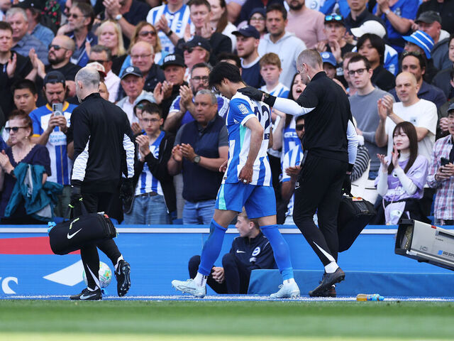BRIGHTON, ENGLAND - MAY 09: Kaoru Mitoma of Brighton & Hove Albion walks off the pitch due to an injury during the Premier League match between Brighton & Hove Albion and Wolverhampton Wanderers at Amex Stadium on May 09, 2026 in Brighton, England.