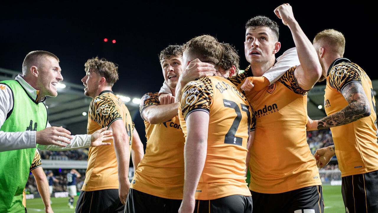 LONDON, ENGLAND - MAY 11: Players of Hull City celebrate Joe Gelhardt of Hull City goal during the Sky Bet Championship Play Off Semi Final Second Leg match between Millwall and Hull City at The Den on May 11, 2026 in London, England.