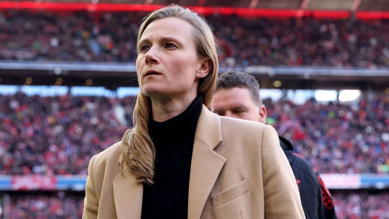 MUNICH, GERMANY - MARCH 11: Team manager Kathleen Krüger of FC Bayern München looks on during the Bundesliga match between FC Bayern München and FC Augsburg at Allianz Arena on March 11, 2023 in Munich, Germany.