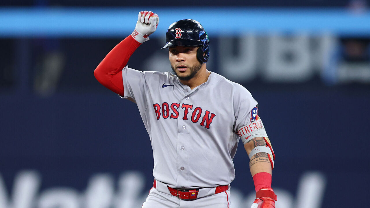 TORONTO, ON - APRIL 28: Willson Contreras #40 of the Boston Red Sox reacts after hitting a double in the first inning during a game against the Toronto Blue Jays at Rogers Centre on April 28, 2025 in Toronto, Ontario, Canada.