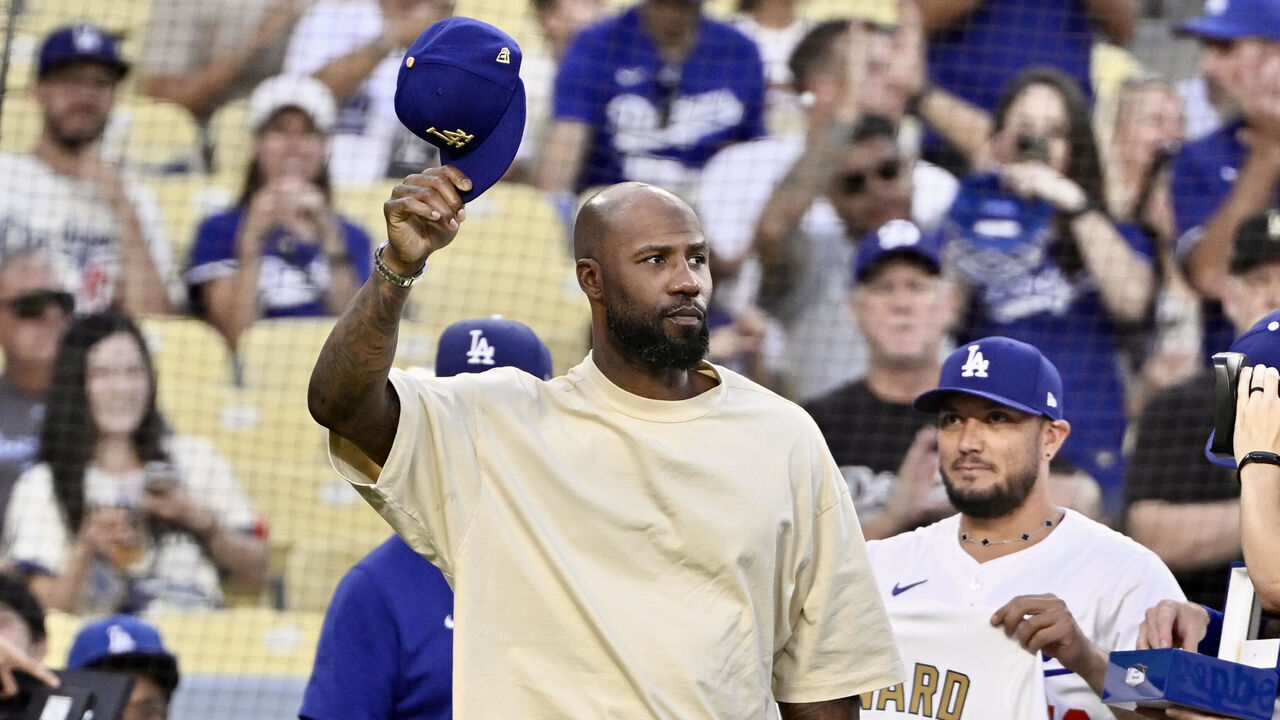 Los Angeles, CA - August 29: Former Los Angeles Dodger Jason Heyward receives his World Series ring prior to a baseball game between the Arizona Diamondbacks and Los Angeles Dodgers at Dodger Stadium in Los Angeles on Friday, August 29, 2025.