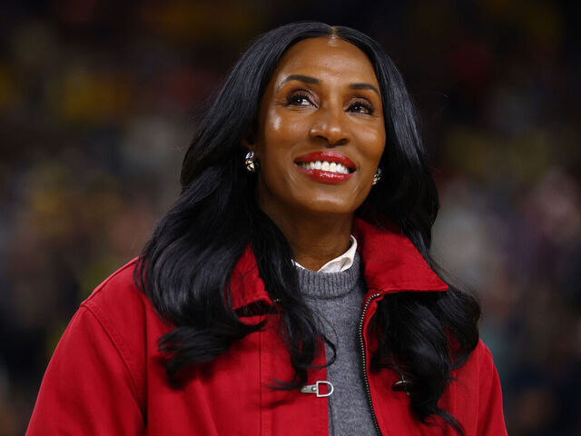 INDIANAPOLIS, INDIANA - APRIL 04: Lisa Leslie is recognized as a Naismith Hall of Fame Inductee before the Final Four of the 2026 NCAA Men's Basketball Tournament at Lucas Oil Stadium on April 04, 2026 in Indianapolis, Indiana.