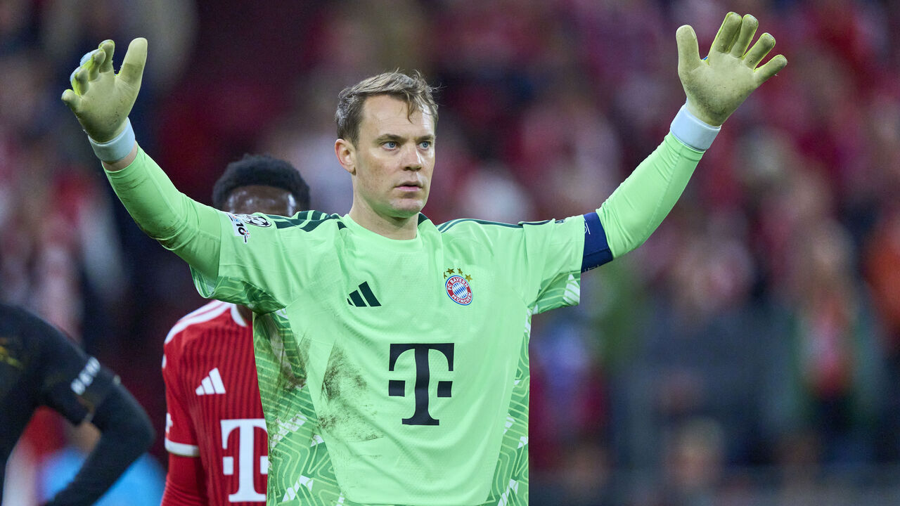 MUNICH, GERMANY - MAY 6: Manuel Neuer, goalkeeper of FC Bayern München reacts during the UEFA Champions League 2025/26 Semi Final Second Leg match between FC Bayern München and Paris Saint-Germain at Football Arena Munich on May 6, 2026 in Munich, Germany.