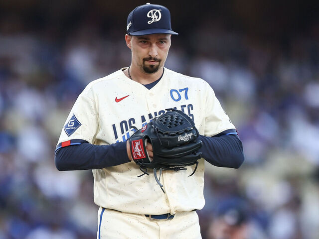 Report: Dodgers scratch Snell from start vs. Angels