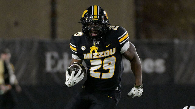 COLUMBIA, MISSOURI - NOVEMBER 15: Ahmad Hardy #29 of the Missouri Tigers runs against the Mississippi State Bulldogs at Faurot Field at Memorial Stadium on November 15, 2025 in Columbia, Missouri.