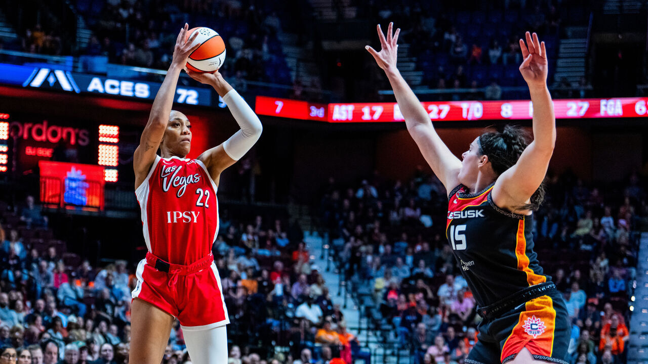 UNCASVILLE, CONNECTICUT - MAY 15: XA'ja Wilson #22 of the Las Vegas Aces shoots against Raegan Beers #15 of the Connecticut Sun during the second half of a WNBA basketball game at Mohegan Sun Arena on May 15, 2026 in Uncasville, Connecticut.