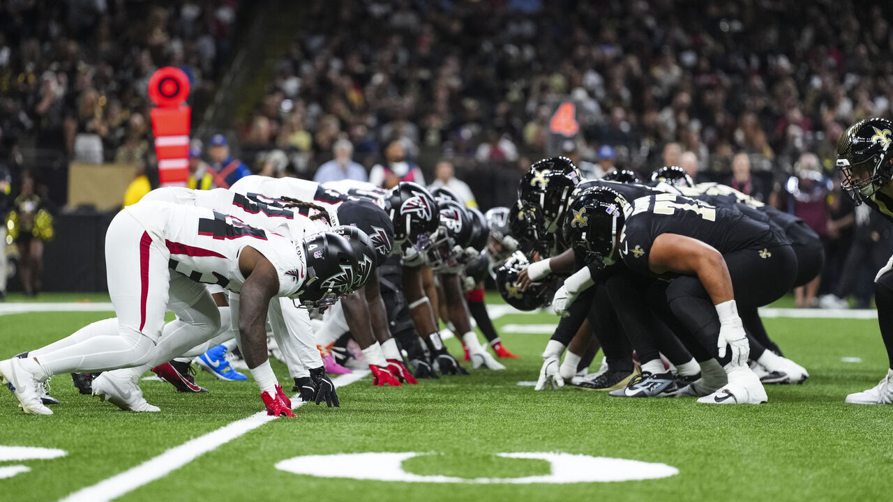 NEW ORLEANS, LOUISIANA - NOVEMBER 23 : The Atlanta Falcons line up against the New Orleans Saints during an NFL football game at Caesars Superdome on November 23, 2025 in New Orleans, Louisiana.