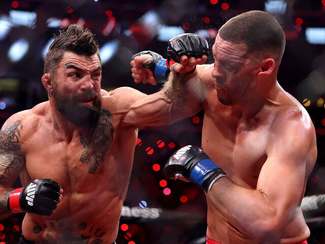 Perry beats Diaz via corner stoppage in bloody fight | theS…