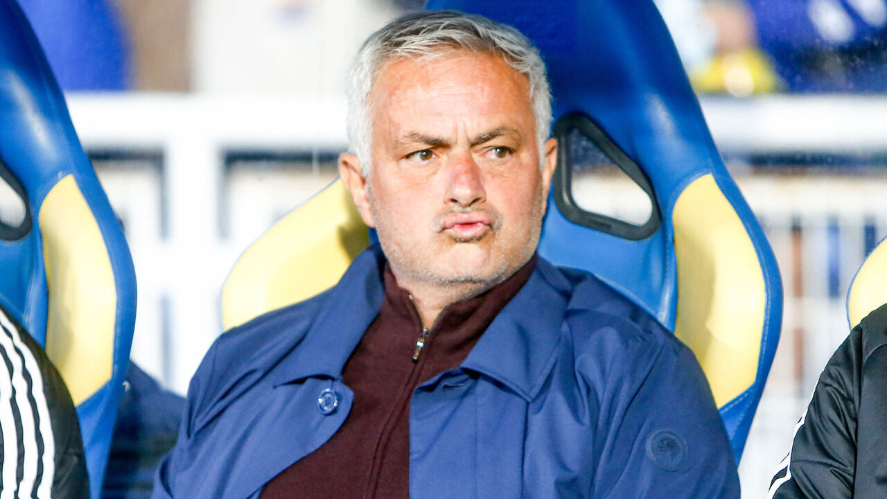 Jose Mourinho, head coach of SL Benfica, during the Primeira Liga match between GD Estoril Praia and SL Benfica at Estadio Antonio Coimbra da Mota in Estoril, Portugal, on May 16, 2026.
