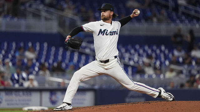 MIAMI, FLORIDA - MAY 19: Braxton Garrett #20 of the Miami Marlins in the game against the Atlanta Braves at loanDepot park on May 19, 2026 in Miami, Florida.