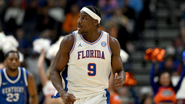 NASHVILLE, TENNESSEE - MARCH 13: Rueben Chinyelu #9 of the Florida Gators runs down court against the Kentucky Wildcats during the second half in the quarterfinal game of the 2026 SEC Men's Basketball Tournament at Bridgestone Arena on March 13, 2026 in Nashville, Tennessee.