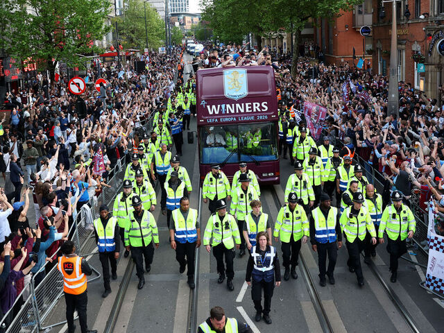 Thousands of Villa fans line streets to celebrate Europa Le… Thousands of Villa fans line streets to celebrate Europa Le…