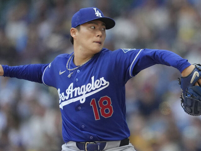 Yamamoto throwing perfect game through 7 vs. White Sox