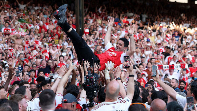 LONDON, ENGLAND - MAY 24: Arsenal players throw Mikel Arteta, Manager of Arsenal, in the air as they celebrate winning the Premier League after the match between Crystal Palace and Arsenal at Selhurst Park on May 24, 2026 in London, England.
