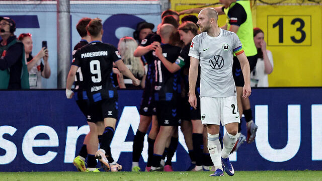 PADERBORN, GERMANY - MAY 25: Christian Eriksen of VfL Wolfsburg looks dejectedduring the Bundesliga Playoff Leg Two match between SC Paderborn and VfL Wolfsburg at Home Deluxe Arena on May 25, 2026 in Paderborn, Germany.