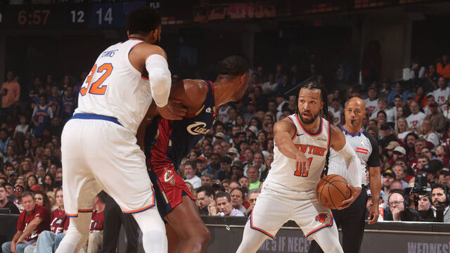 CLEVELAND, OH - MAY 25: Jalen Brunson #11 of the New York Knicks dribbles the ball during the game against the Cleveland Cavaliers during Game Four of the 2026 Eastern Conference Finals on May 25, 2026 at Rocket Arena in Cleveland, Ohio. NOTE TO USER: User expressly acknowledges and agrees that, by downloading and/or using this Photograph, user is consenting to the terms and conditions of the Getty Images License Agreement. Mandatory Copyright Notice: Copyright 2026 NBAE