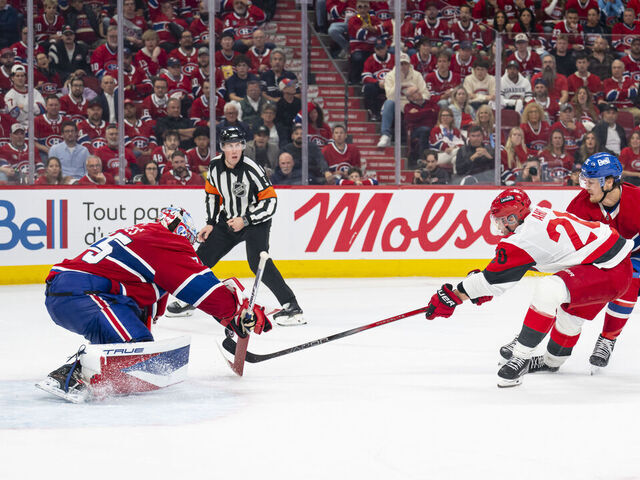 Aho nets Game 3 OT winner to give Hurricanes 2-1 series lea…