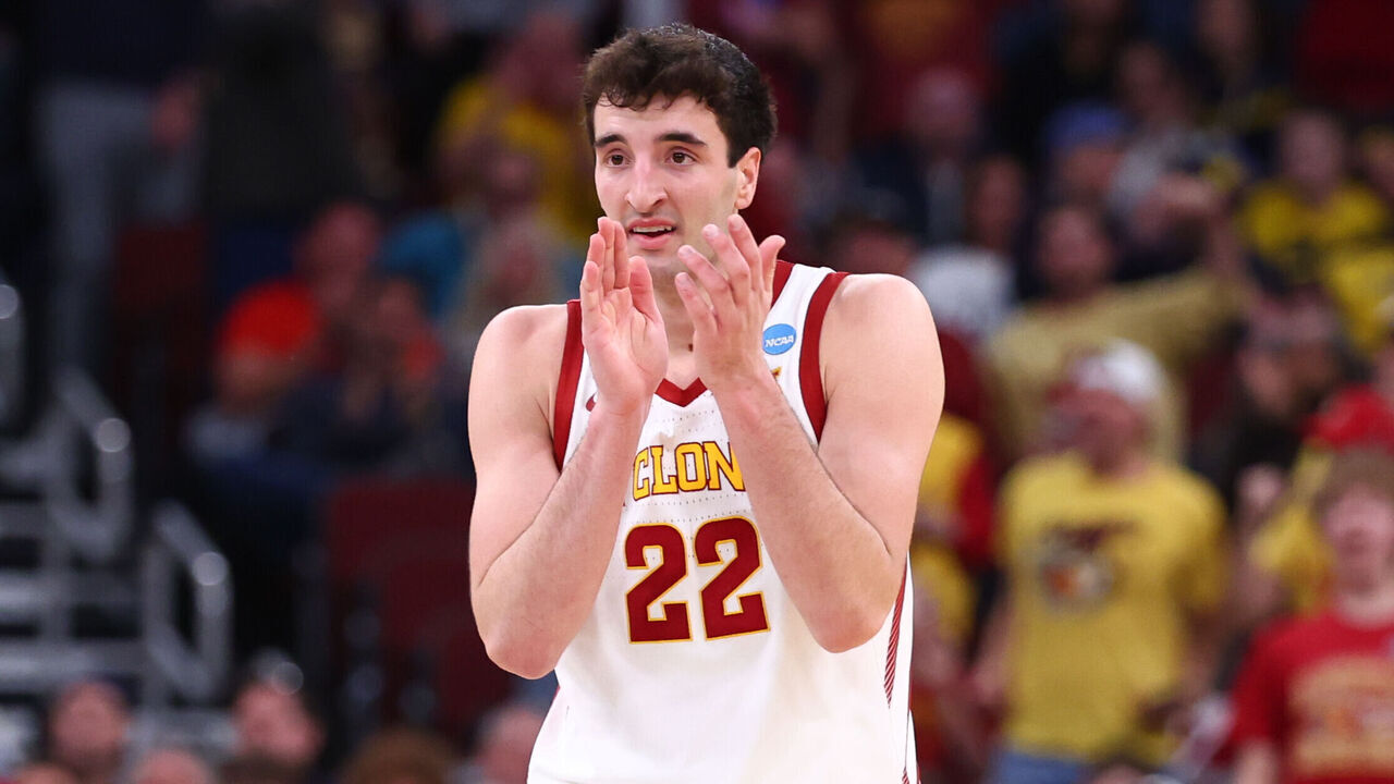 CHICAGO, ILLINOIS - MARCH 27: Milan Momcilovic #22 of the Iowa State Cyclones celebrates against the Tennessee Volunteers during the first half of the Sweet Sixteen round game of the 2026 NCAA Men's Basketball Tournament held at the United Center on March 27, 2026 in Chicago, Illinois.