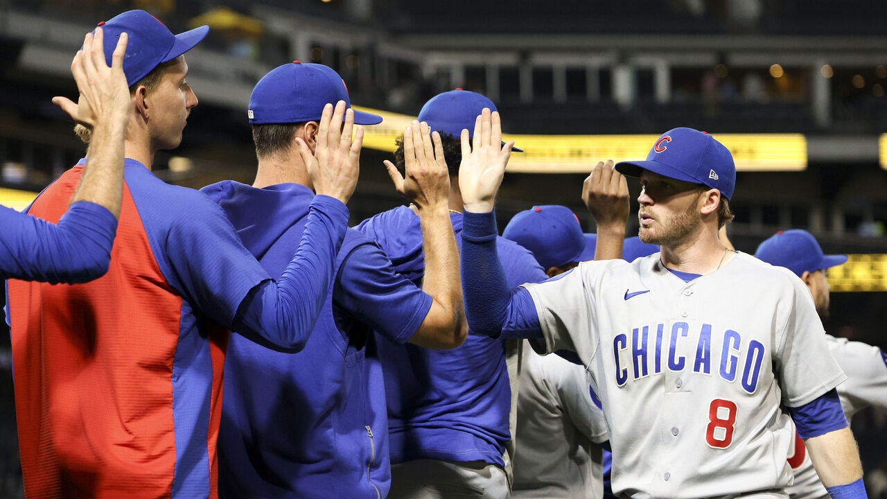 PITTSBURGH, PA - MAY 27: Members of the Chicago Cubs celebrate after the Cubs defeated the Pittsburgh Pirates at PNC Park on Wednesday, May 27, 2026 in Pittsburgh, Pennsylvania.