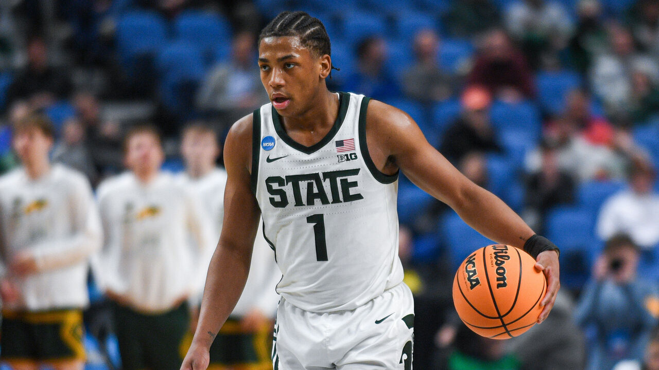 BUFFALO, NEW YORK - MARCH 19: Jeremy Fears Jr. #1 of the Michigan State Spartans dribbles the ball up court during the second half of a 2026 NCAA Men's Basketball Tournament first round game against the North Dakota State Bison at KeyBank Center on March 19, 2026 in Buffalo, New York. The Michigan State Spartans won the game 92-67.
