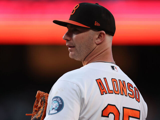 Alonso feels 'awful' after getting picked off to end O's ra…