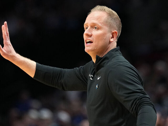 Report: BYU's Young among candidates for Bulls' head coachi…