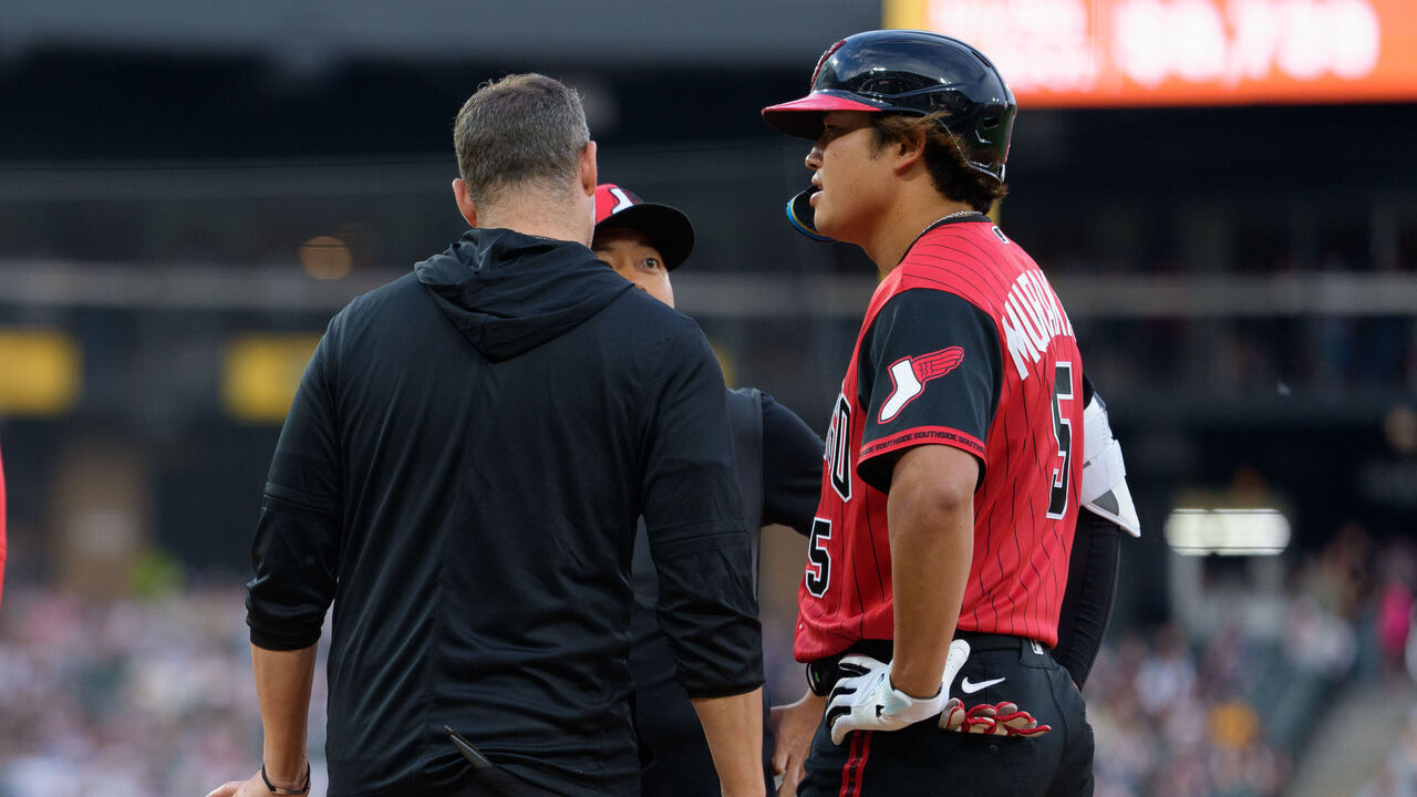 CHICAGO, ILLINOIS - MAY 29: Munetaka Murakami #5 of the Chicago White Sox is removed from the game in the third inning of a game against the Detroit Tigers with an apparent injury at Rate Field on May 29, 2026 in Chicago, Illinois.