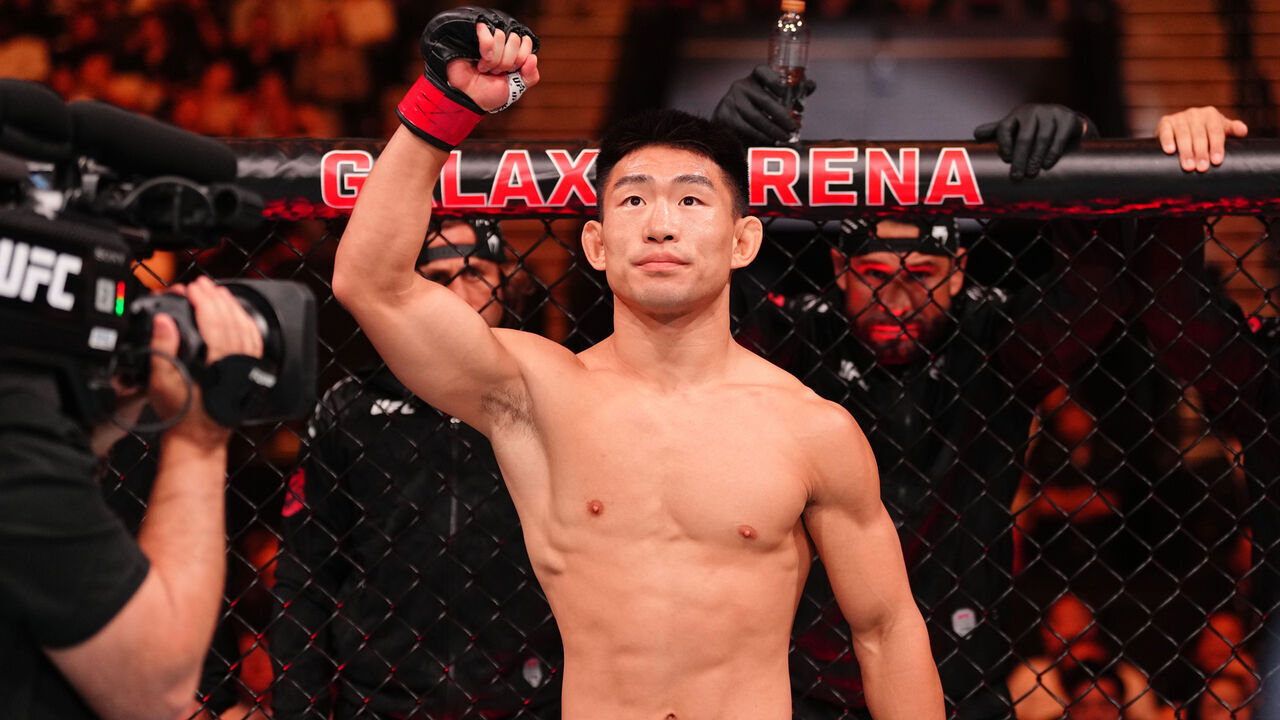 MACAU, CHINA - MAY 30: Song Yadong of China prepares to face Deiveson Figueiredo of Brazil in a bantamweight fight during the UFC Fight Night event at Galaxy Arena on May 30, 2026 in Macau, China.