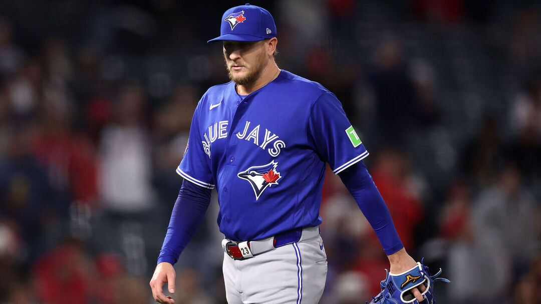 Blue Jays send Hoffman to Twins | theScore