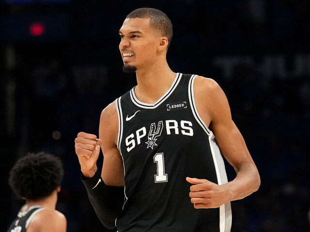 Spurs eliminate Thunder to set up Finals with Knicks