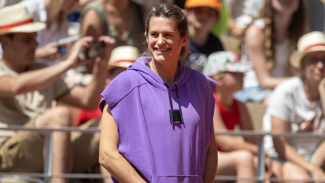 PARIS, FRANCE - MAY 23: Amélie Mauresmo on Court Philippe Chatrier during entertainment on Yannick Noah Day during the 2026 French Open Tennis Tournament at Roland Garros on May 23rd, 2026, in Paris, France.