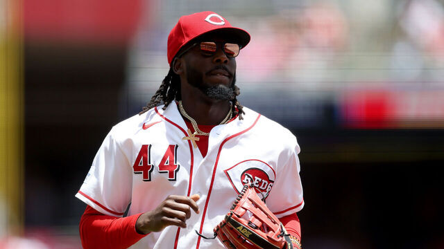 CINCINNATI, OHIO - MAY 31: Elly De La Cruz #44 of the Cincinnati Reds during the game against the Atlanta Braves at Great American Ball Park on May 31, 2026 in Cincinnati, Ohio.
