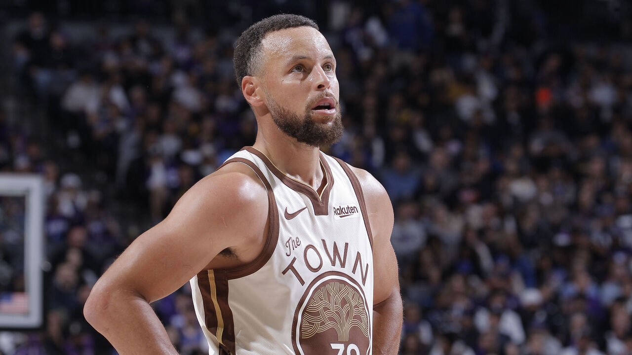 SACRAMENTO, CA - APRIL 10: Stephen Curry #30 of the Golden State Warriors looks on during the game against the Sacramento Kings on April 10, 2026 at Golden 1 Center in Sacramento, California. NOTE TO USER: User expressly acknowledges and agrees that, by downloading and or using this photograph, User is consenting to the terms and conditions of the Getty Images Agreement. Mandatory Copyright Notice: Copyright 2026 NBAE