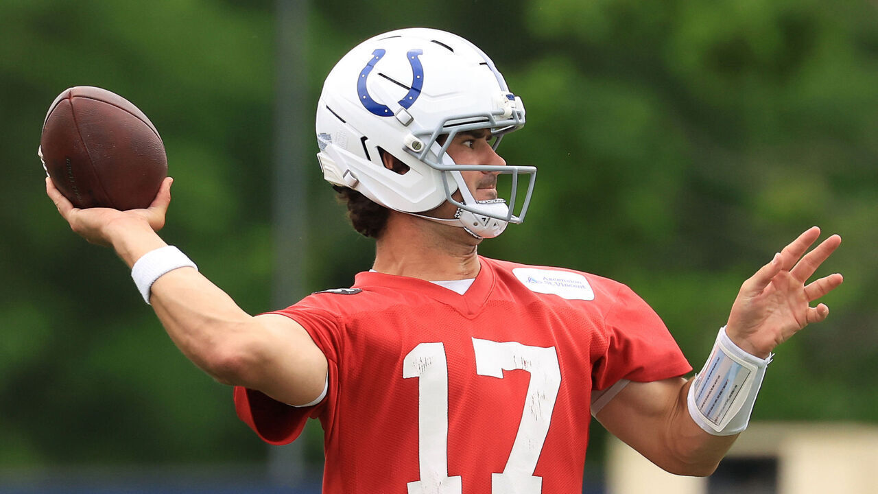 INDIANAPOLIS, INDIANA - JUNE 01: Daniel Jones #17 of the Indianapolis Colts throws a pass during the Indianapolis Colts OTA Offseason Workouts at Indiana Farm Bureau Football Center on June 01, 2026 in Indianapolis, Indiana.
