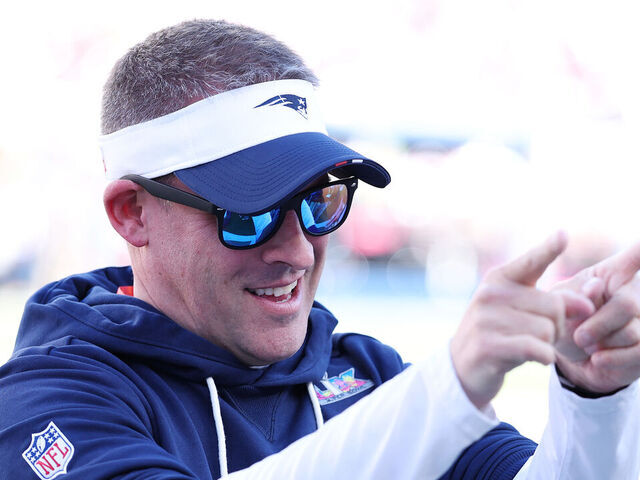 Patriots' McDaniels compares Brown to Gronk: 'This is a big…