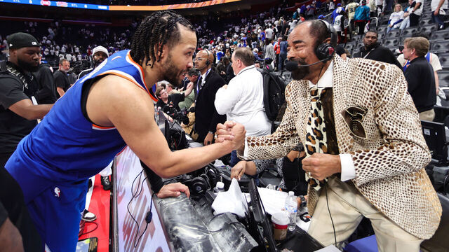 DETROIT, MI - MAY 1: Jalen Brunson #11 of the New York Knicks high fives Walt Frazier after the game during Round 1 Game 6 on May 1, 2025 at Little Caesars Arena in Detroit, Michigan. NOTE TO USER: User expressly acknowledges and agrees that, by downloading and/or using this photograph, User is consenting to the terms and conditions of the Getty Images License Agreement. Mandatory Copyright Notice: Copyright 2025 NBAE
