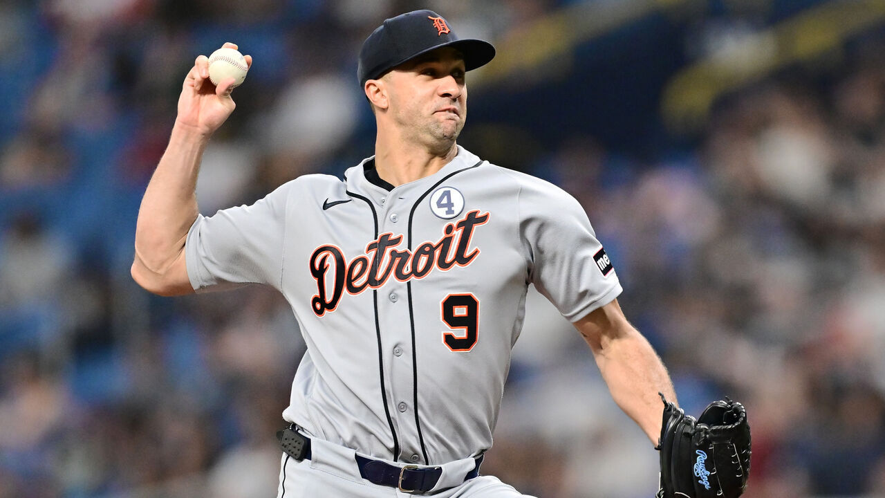 ST PETERSBURG, FLORIDA - JUNE 02: Jack Flaherty #9 of the Detroit Tigers pitches in the second inning against the Tampa Bay Rays at Tropicana Field on June 02, 2026 in St Petersburg, Florida.