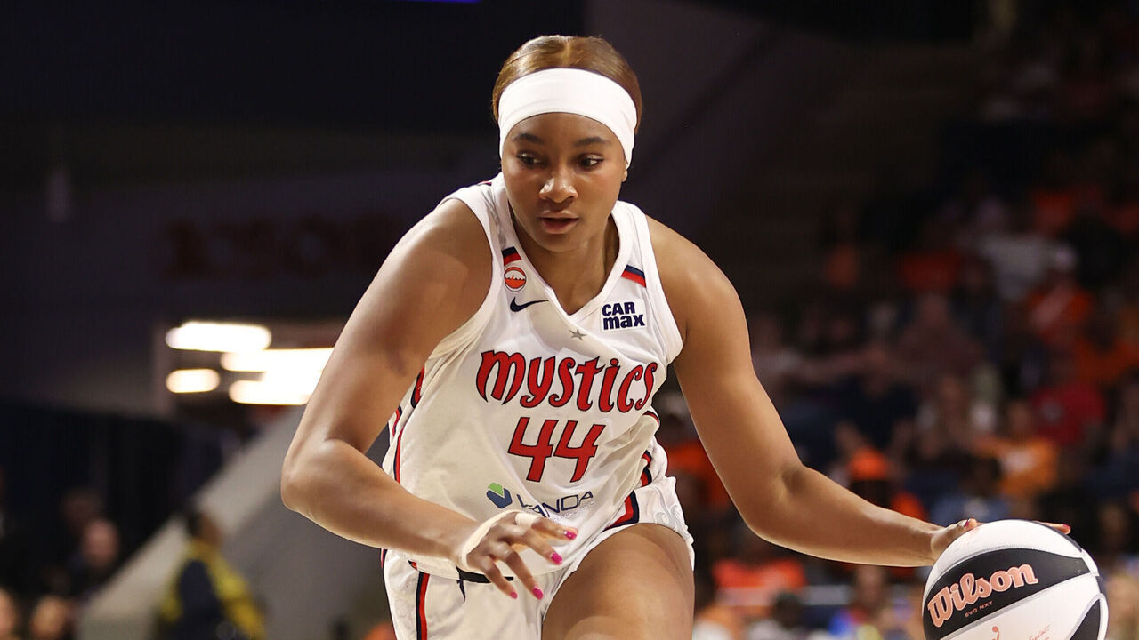 WASHINGTON, D.C. - JUNE 2: Kiki Iriafen #44 of the Washington Mystics dribbles the ball during the game against the Chicago Sky on June 2, 2026 at CareFirst Arena in Washington, D.C. Mandatory Copyright Notice: Copyright 2026 NBAE