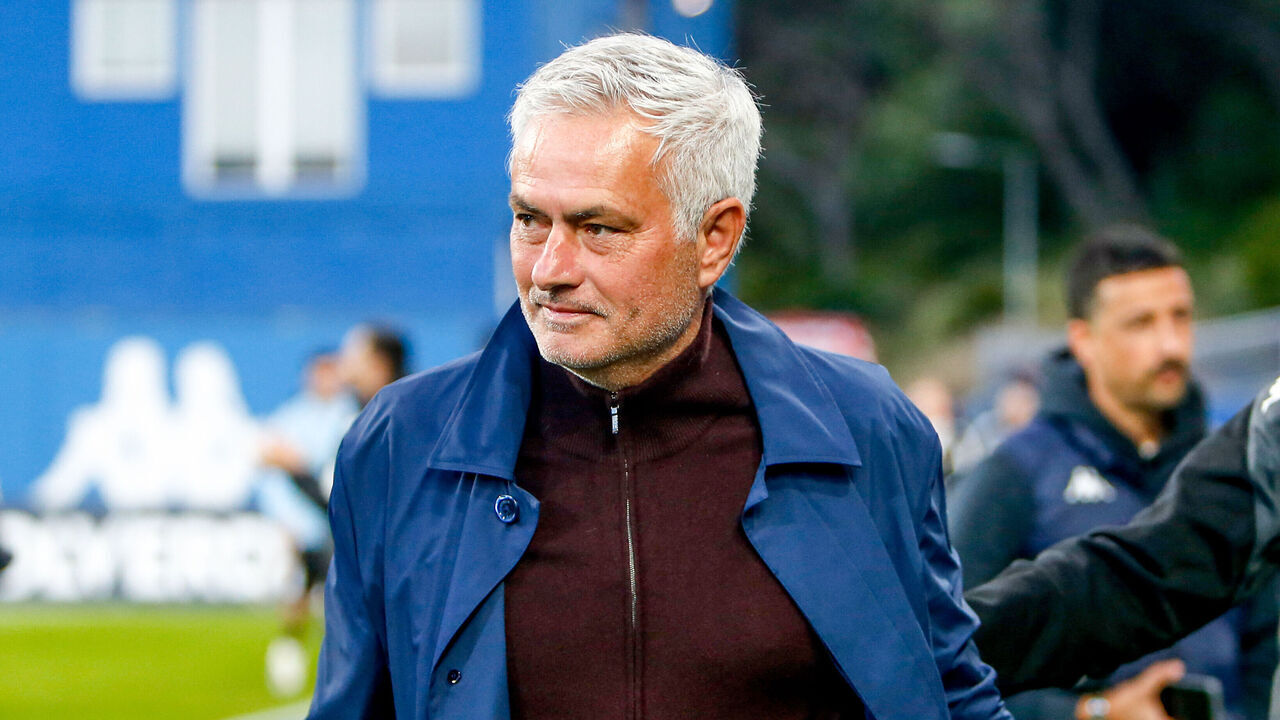 Jose Mourinho, head coach of SL Benfica, during the Primeira Liga match between GD Estoril Praia and SL Benfica at Estadio Antonio Coimbra da Mota in Estoril, Portugal, on May 16, 2026.