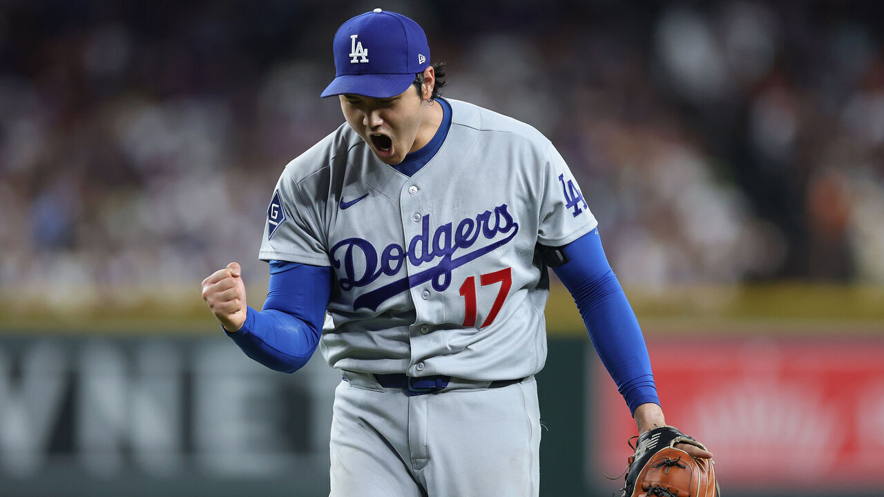 PHOENIX, ARIZONA - JUNE 03: Starting pitcher Shohei Ohtani #17 of the Los Angeles Dodgers reacts after pitching out of the sixth inning of the MLB game against the Arizona Diamondbacks at Chase Field on June 03, 2026 in Phoenix, Arizona.