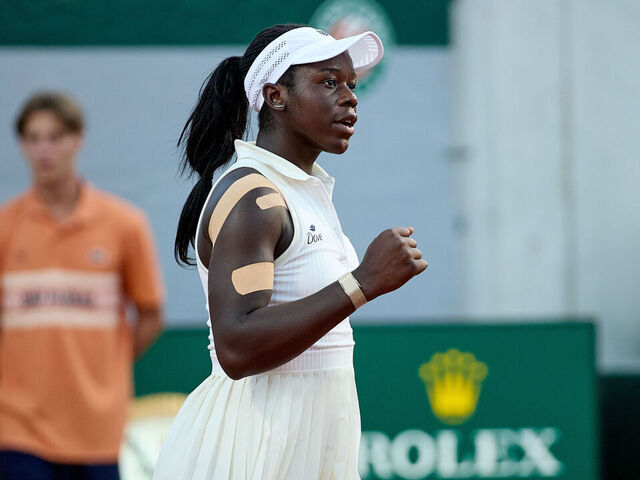 Serena to launch comeback with Canadian doubles partner Mbo…