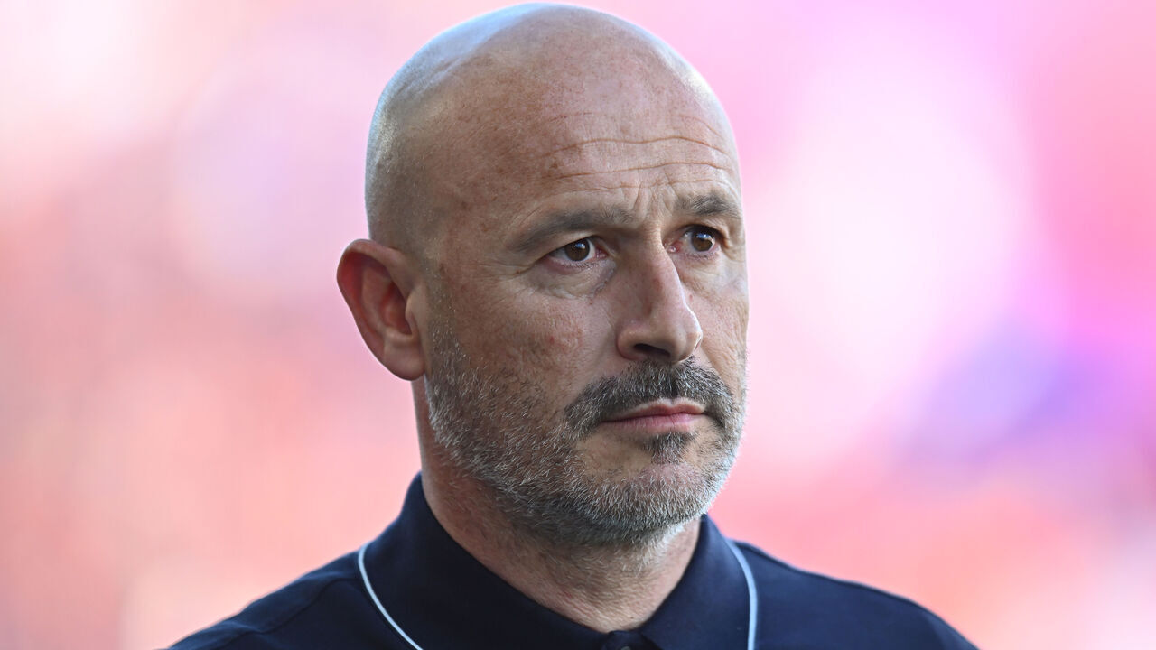 BOLOGNA, ITALY - MAY 23: Vincenzo Italiano head coach of Bologna FC during the Serie A match between Bologna FC 1909 and FC Internazionale at Renato Dall'Ara Stadium on May 23, 2026 in Bologna, Italy.