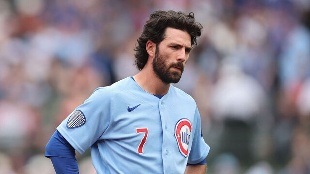 CHICAGO, ILLINOIS - JUNE 05: Dansby Swanson #7 of the Chicago Cubs reacts during the second inning against the San Francisco Giants at Wrigley Field on June 05, 2026 in Chicago, Illinois.