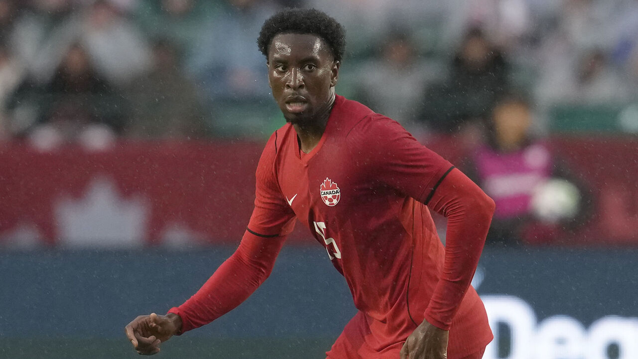 EDMONTON, CANADA - JUNE 1: Moise Bombito #15 of Canada runs up field during the international friendly match against Uzbekistan at Commonwealth Stadium on June 1, 2026 in Edmonton, Canada.