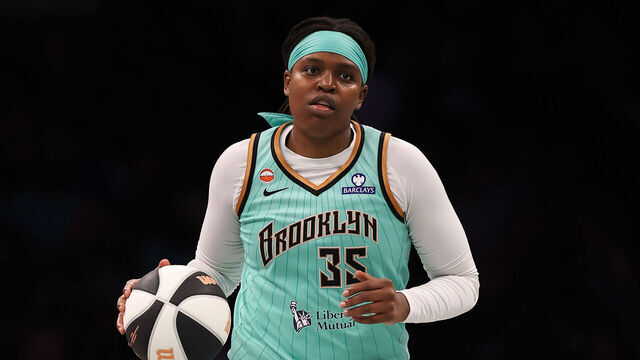 NEW YORK, NEW YORK - JUNE 03: Jonquel Jones #35 of the New York Liberty brings the ball up the court during the fourth quarter of the game against the Toronto Tempo at Barclays Center on June 03, 2026 in New York City.