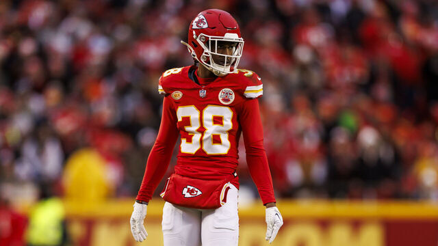 KANSAS CITY, MISSOURI - DECEMBER 31: L'Jarius Sneed #38 of the Kansas City Chiefs defends in coverage during an NFL football game against the Cincinnati Bengals at GEHA Field at Arrowhead Stadium on December 31, 2023 in Kansas City, Missouri.