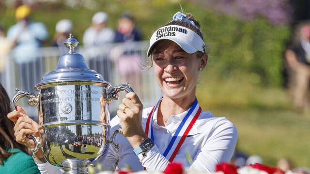 PACIFIC PALISADES, CA - JUNE 7, 2026: Nelly Korda holds the Harton S. Semple trophy after winning the 81st U.S. Women's Open at Riviera Country Club on June 7, 2026 in Pacific Palisades, CA. (Gina Ferazzi / Los Angeles Times via Getty Images)