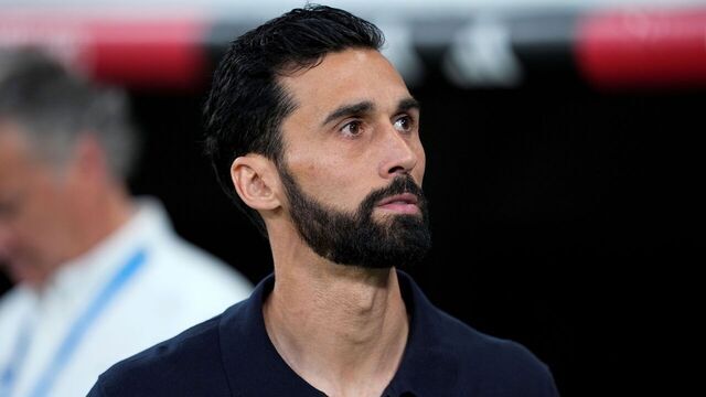 MADRID, SPAIN - MAY 23: Head coach Alvaro Arbeloa of Real Madrid looks on during the Spanish League, LaLiga EA Sports, football match played between Real Madrid and Athletic Club at Bernabeu stadium on May 23, 2026, in Madrid, Spain.