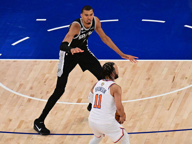 NBA won't upgrade Wembanyama's shove on Brunson to flagrant…