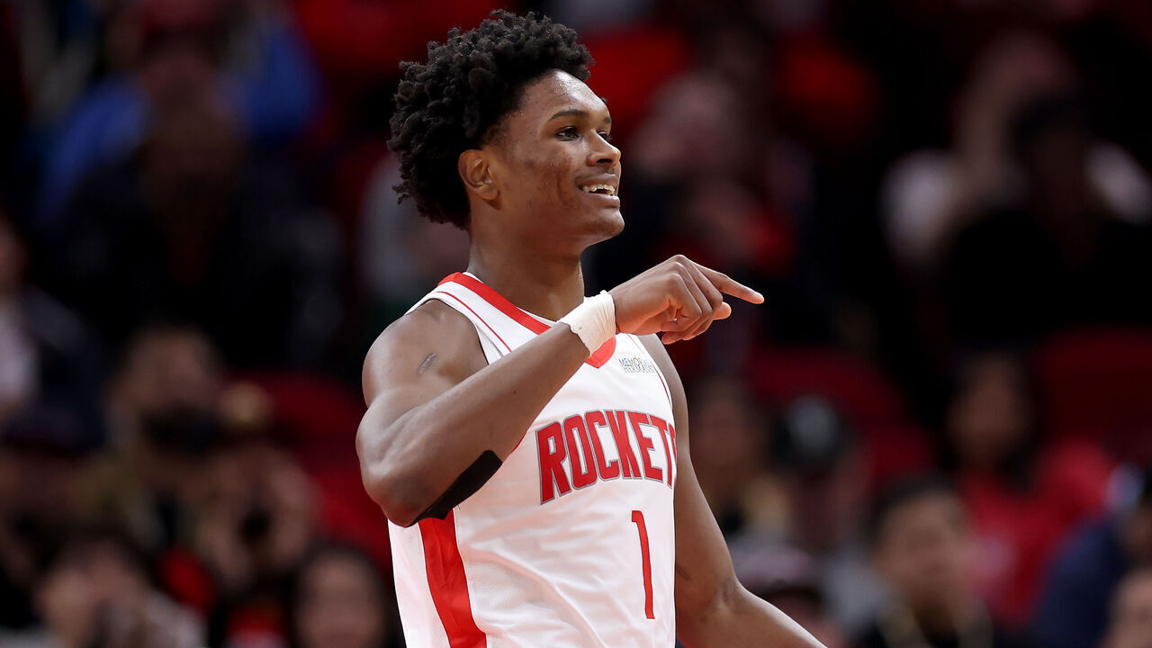 HOUSTON, TEXAS - DECEMBER 05: Amen Thompson #1 of the Houston Rockets reacts in the first half against the Phoenix Suns at Toyota Center on December 05, 2025 in Houston, Texas.